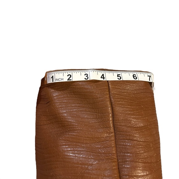 Dooney and Bourke Leather Tote Bag Brown Waves - Picture 12 of 12